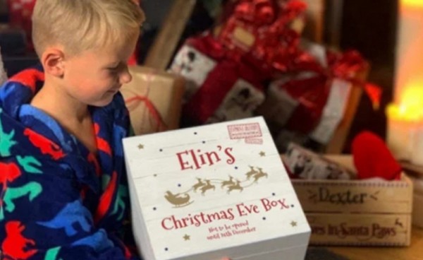 christmas-eve-box